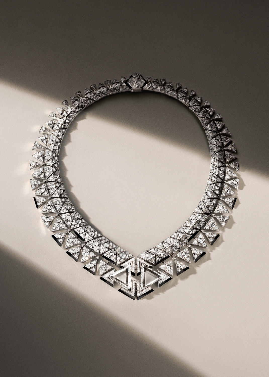 Cartier haute joaillerie, sHOT BY ADAM FRIEDLANDER - © artifices