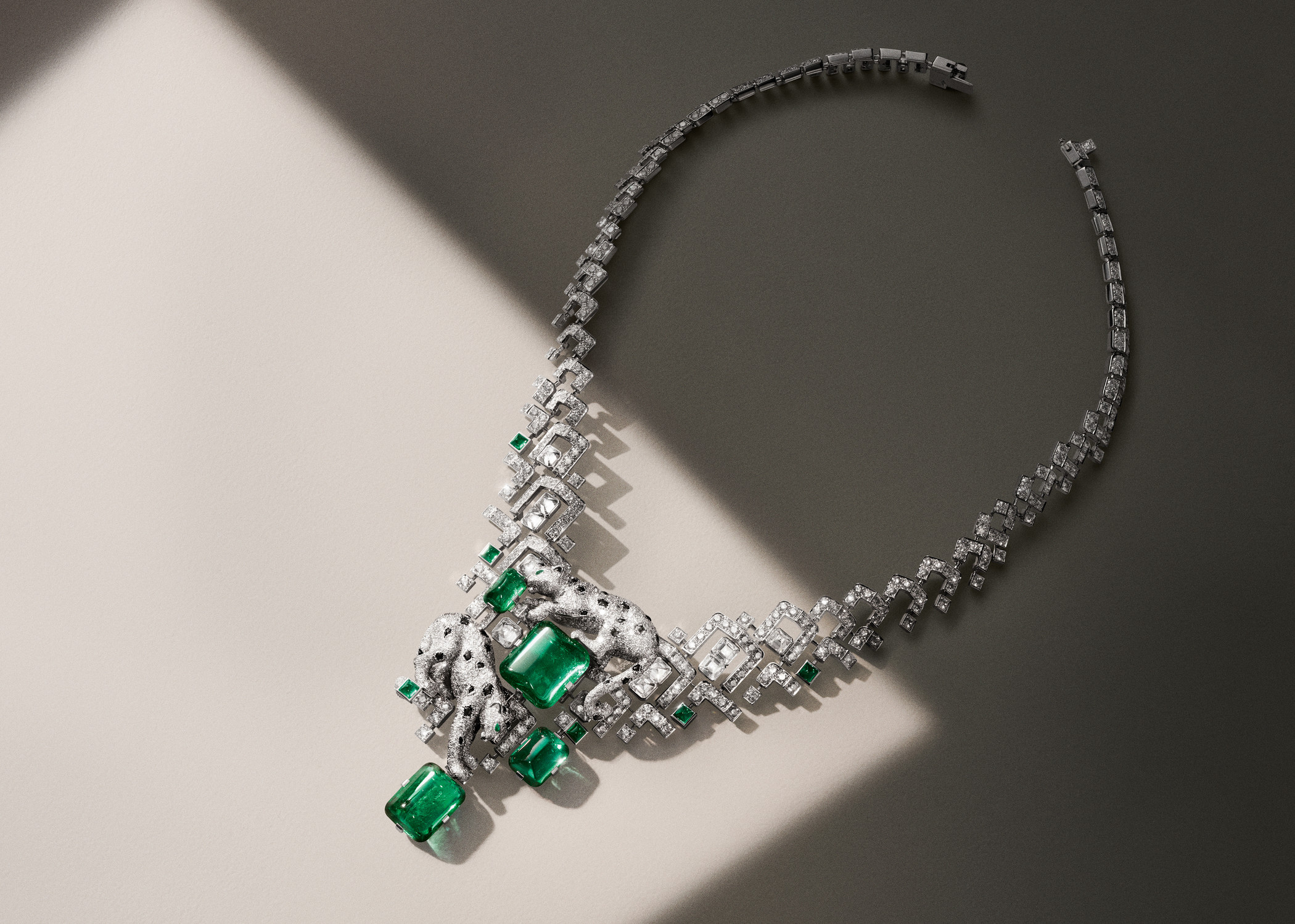 Cartier haute joaillerie, sHOT BY ADAM FRIEDLANDER - © artifices