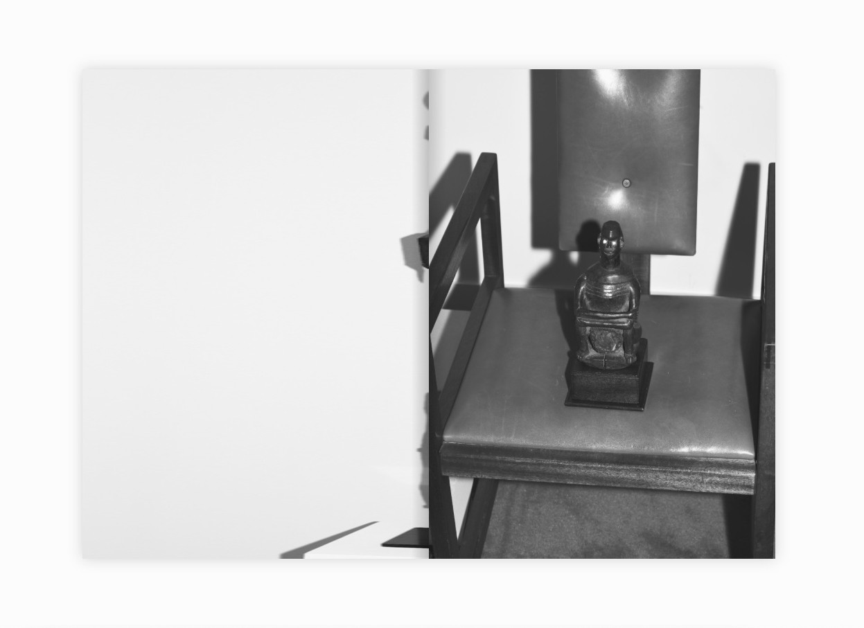 CATALOGUE "KONGO" GALERIE BERNARD DULON, shot by Matthieu Lavanchy - © artifices