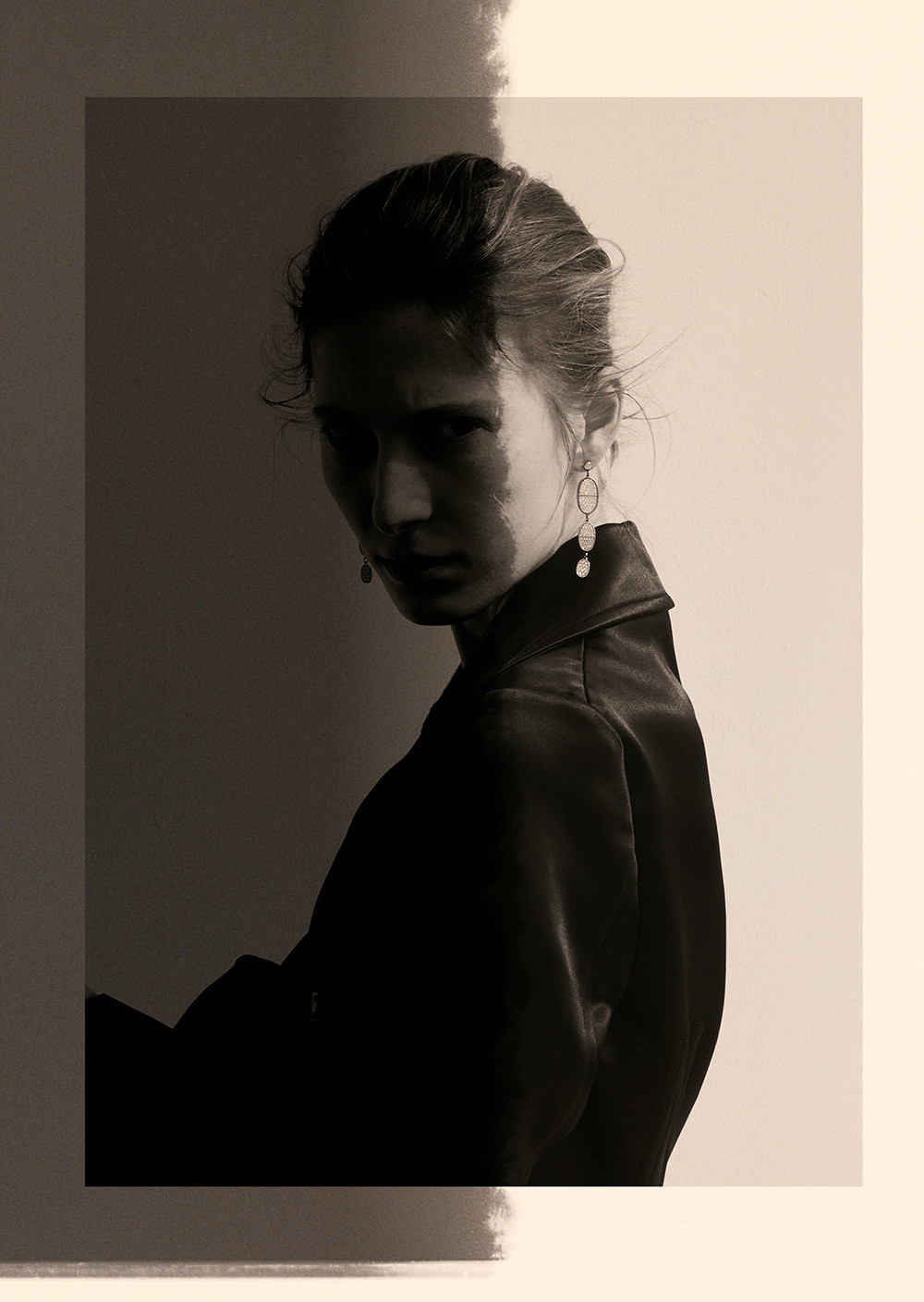 THE WEEK - © artifices